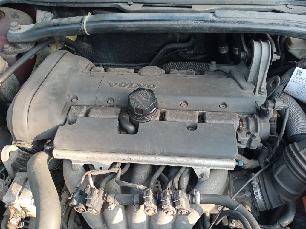 Silnik do Volvo V70 II 2004 2.4 170kM Benzyna