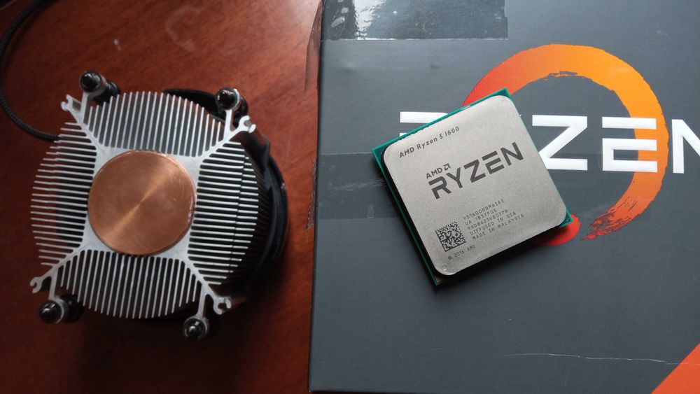 Процесор AMD Ryzen 5 1600 , 6/12 (3.2GHz 16MB  AM4) + КУЛЕР БОКС МЕДЬ