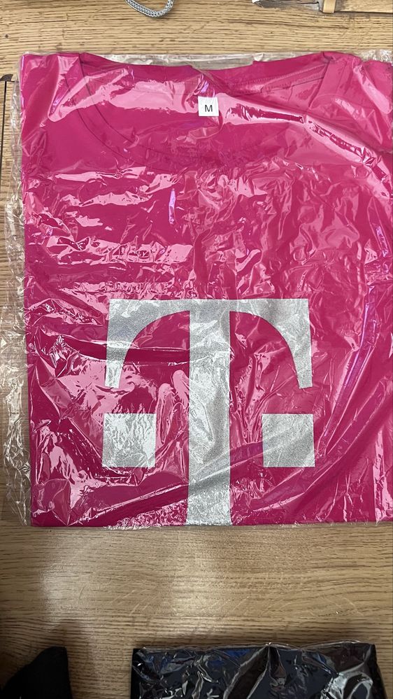 T-shirt koszulka T-mobile różowa damska M