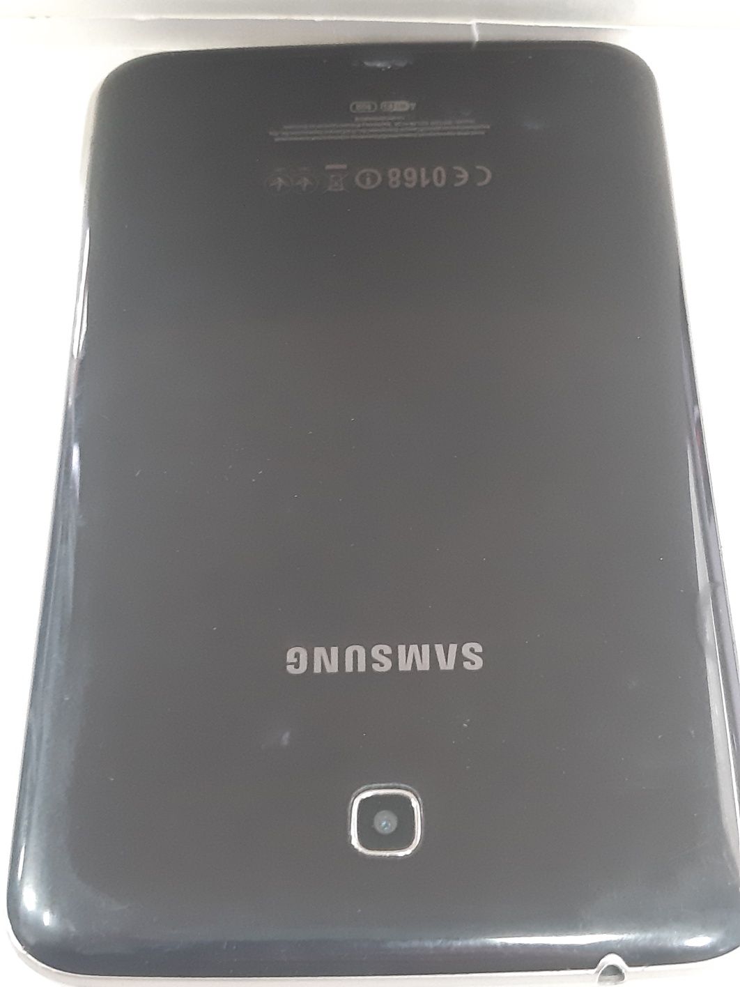 Планшет Samsung Tab 3 SM-T210