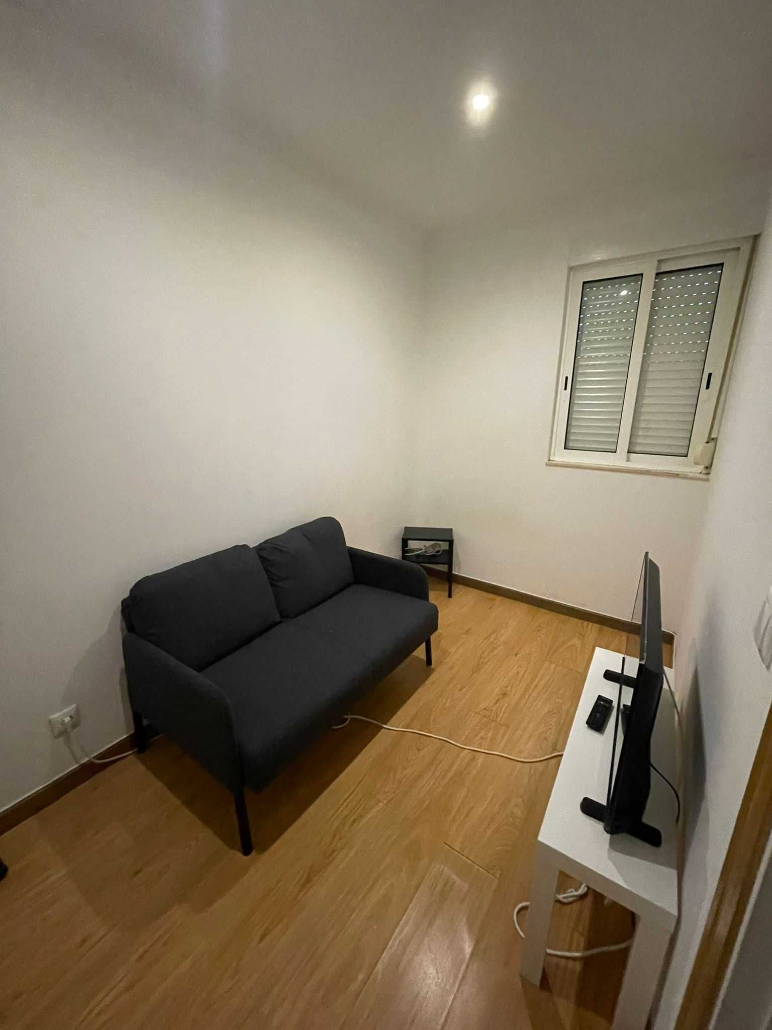 Quarto casal Olivais sem caução