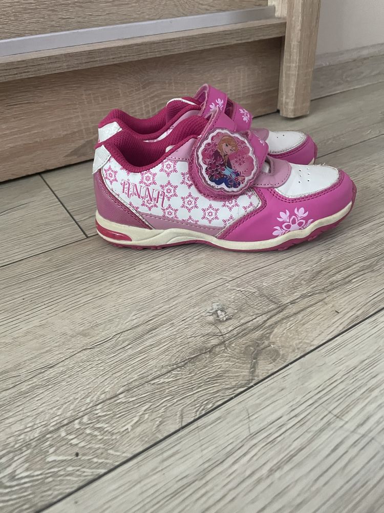 Adidaski świecące Frozen