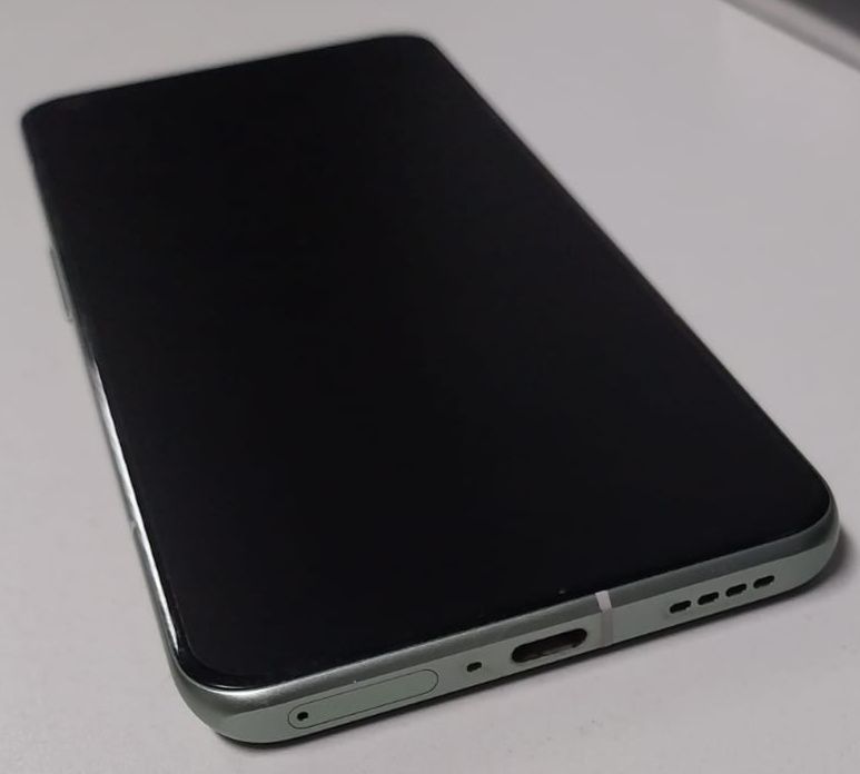 Realme GT2 Pro 5G 12/256 android 15 stan idealny