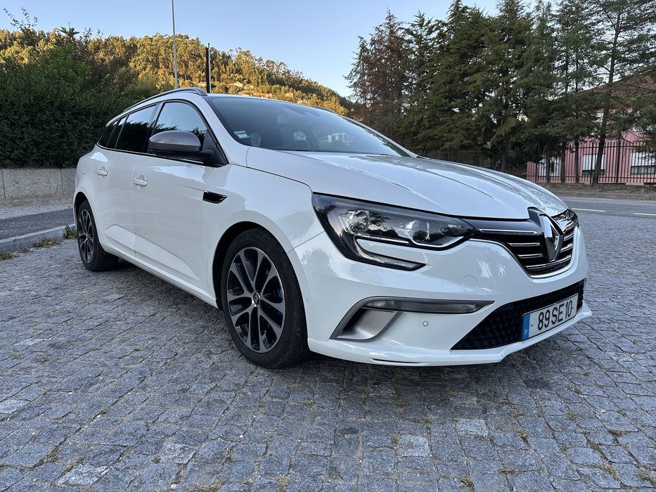 Renault Mégane Sport Tourer GT-Line 130cv Nacional