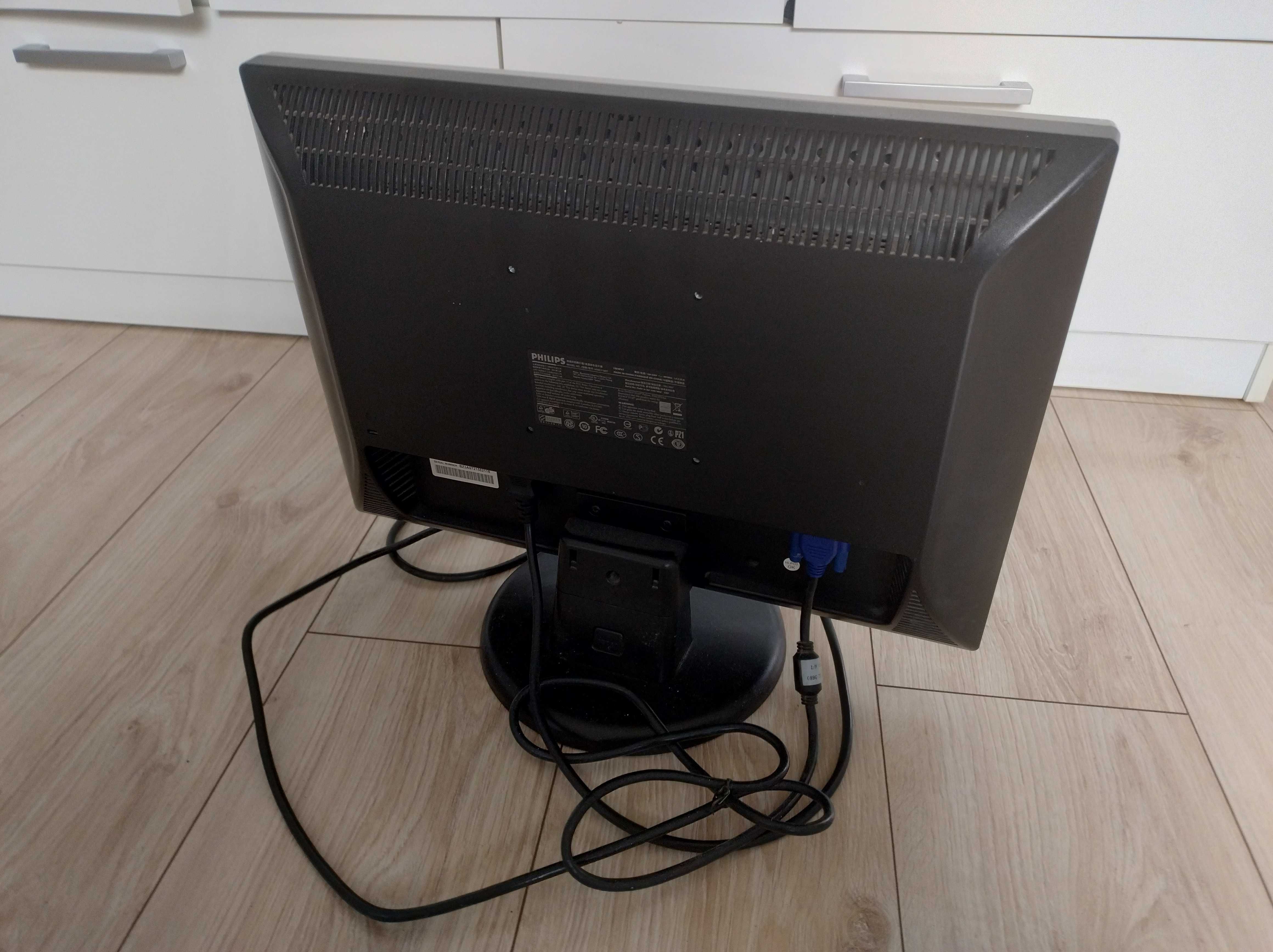Monitor Philips 190WV7 HWC7190T, przewód VGA