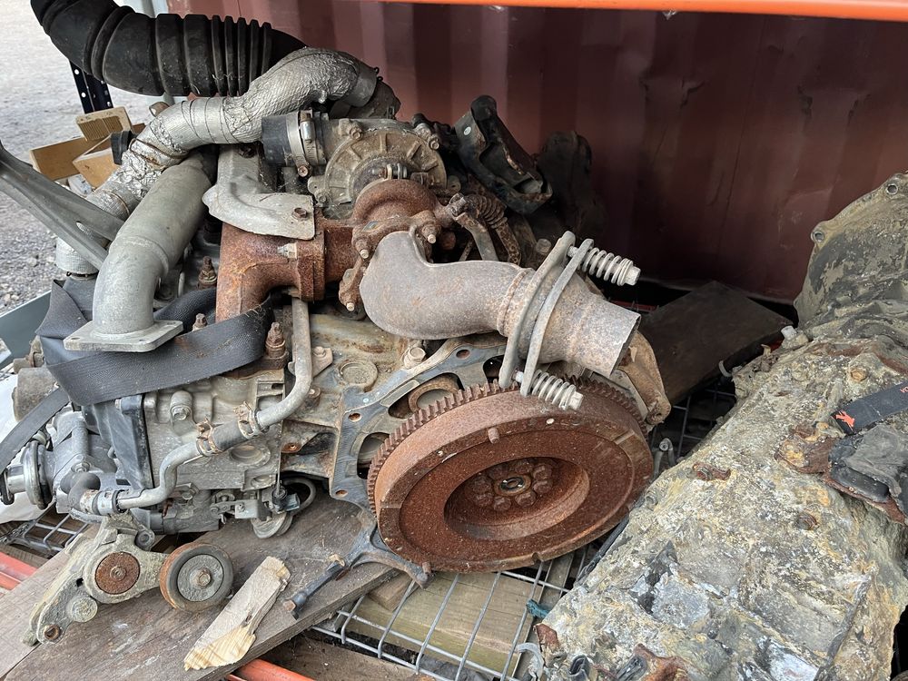 Motor e caixa toyota hilux 2014
