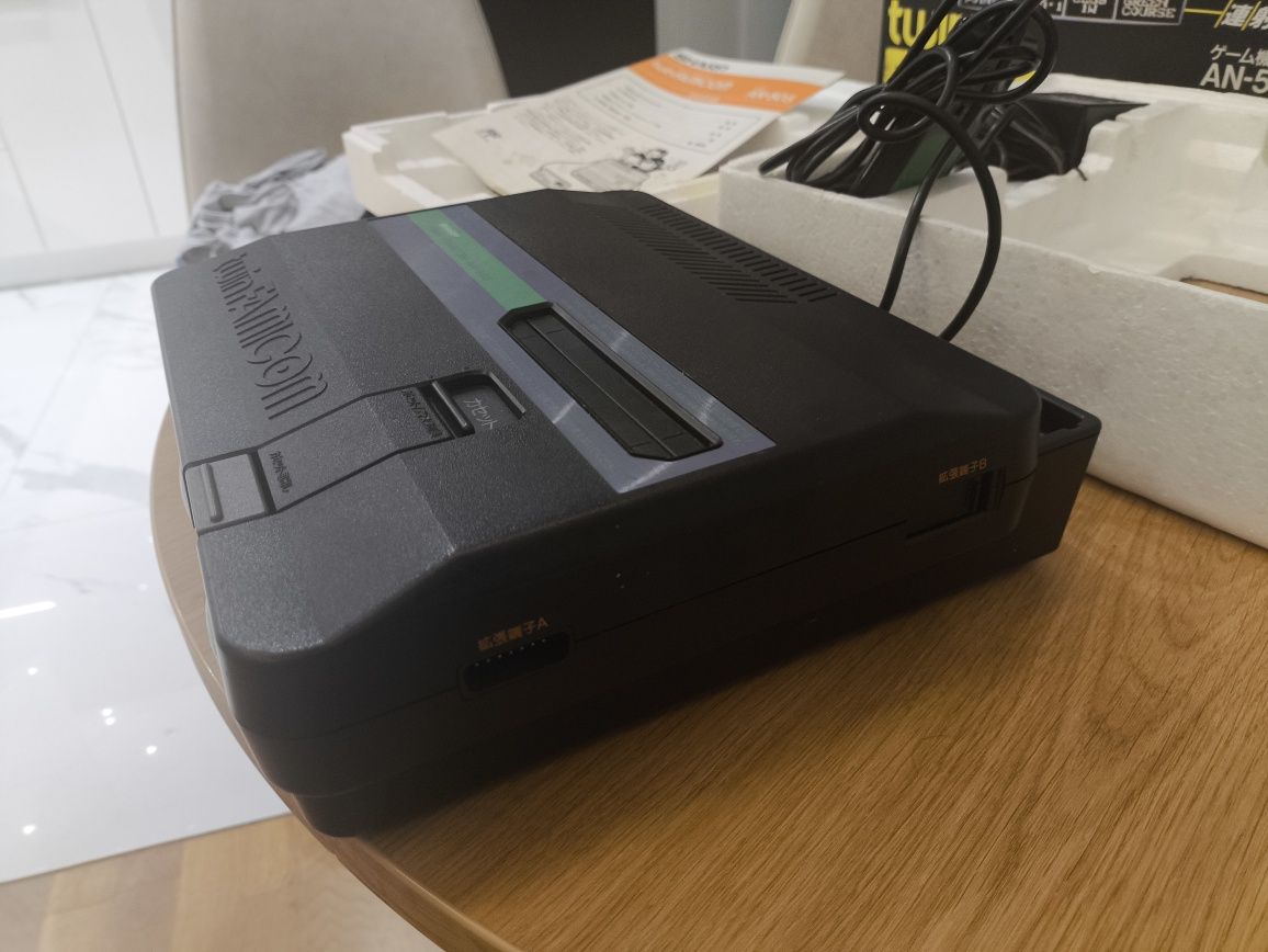 Twin Famicom AN-505BK, NES, Pegasus, Nintendo