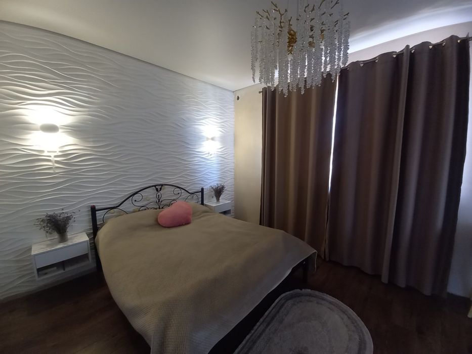 Продаётся часть дома  два этажа Верхняя Хортица