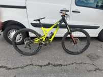 Commencal supreme v4