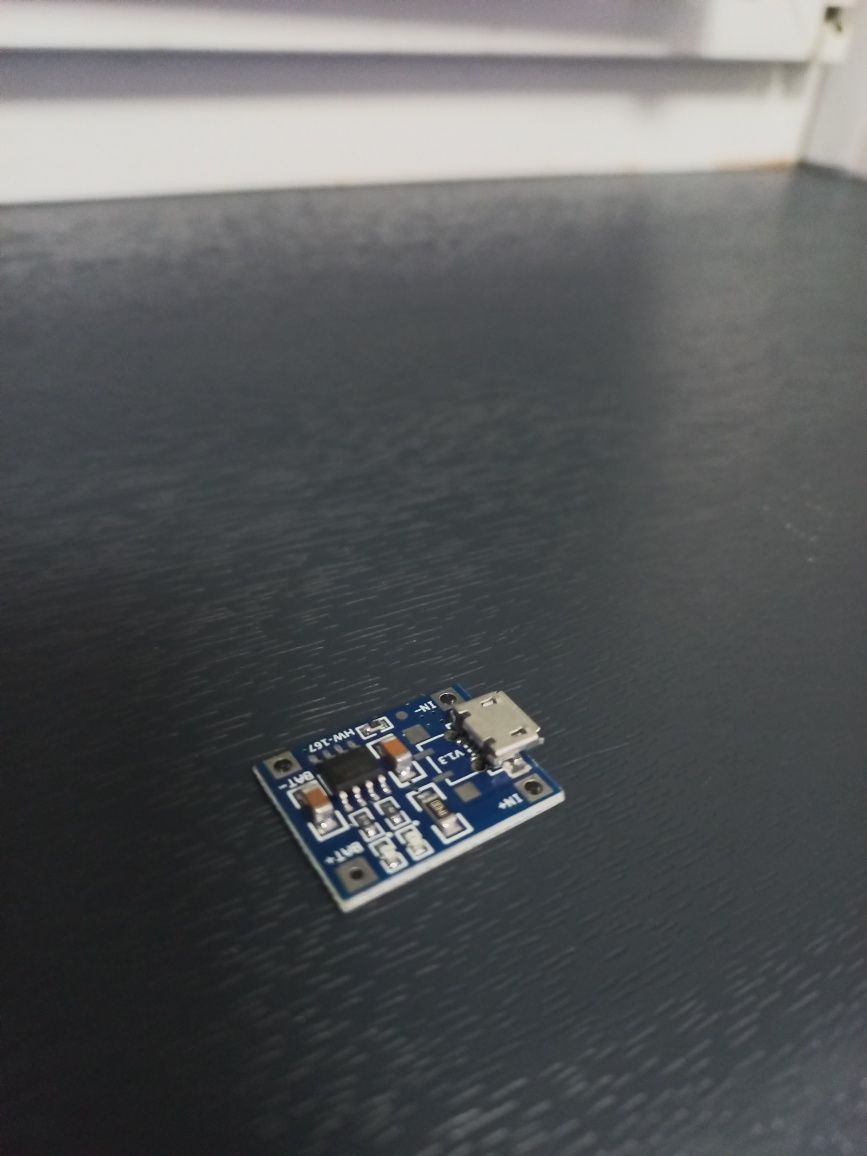 Модуль заряду Li-ion ТР4056 Micro USB (без розряду)