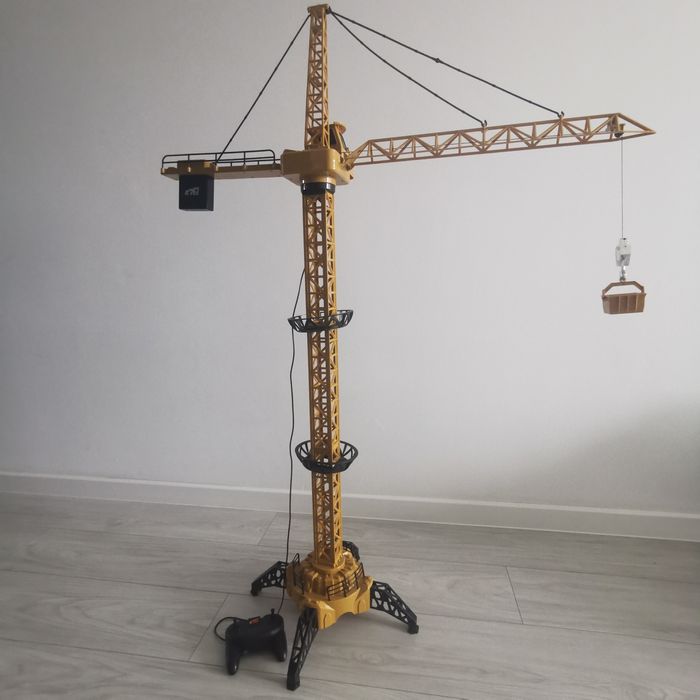 Żuraw dźwig zdalnie sterowany