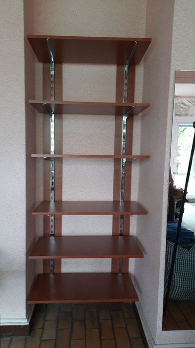 Regały  sklepowe  systemowe