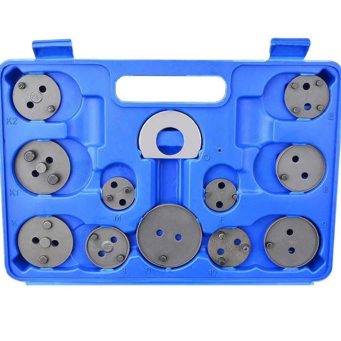 Uniwersalny zestaw do cofania tłoków hamulcowych z adapterami