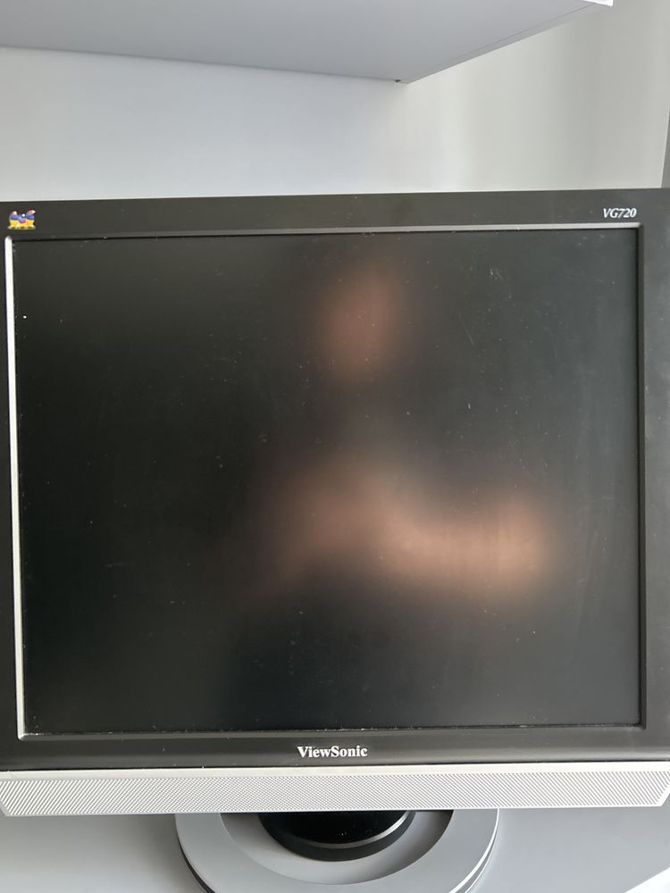 Monitor Viewsonic VG720 VS10791