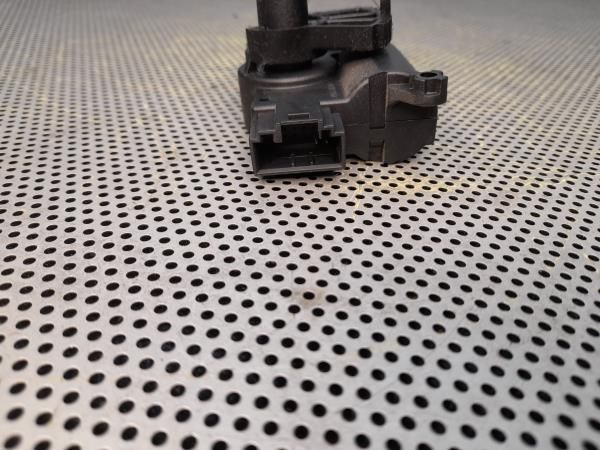 Motor da comporta da sofagem ALFA ROMEO Mito (955_)