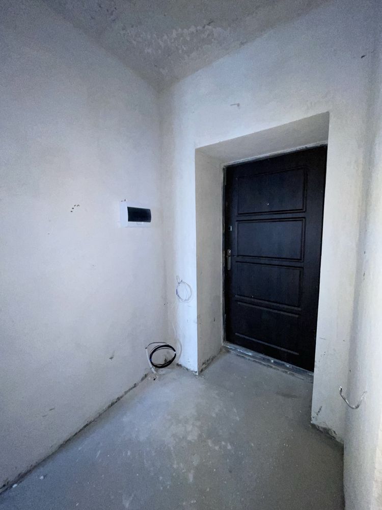 Продаж 2 квартири Центральна Митниця,новобудова