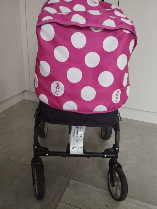 Коляска кукольная