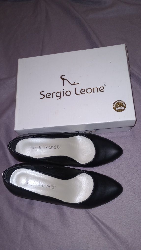 Buty czarne firmy Sergio Leone