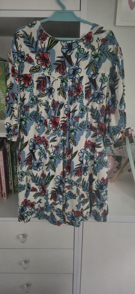 Sukienka zara 140 piękna elegancka