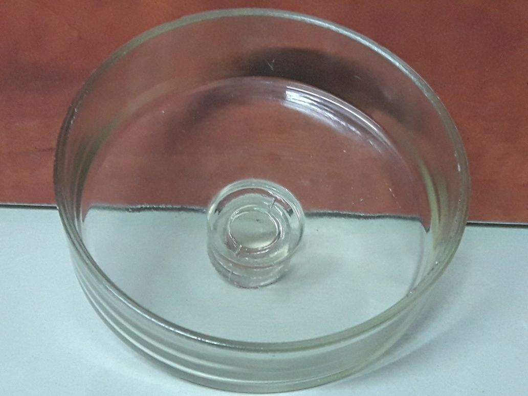 Stare szklane naczynie pojemnik ze szkła prasowanego
