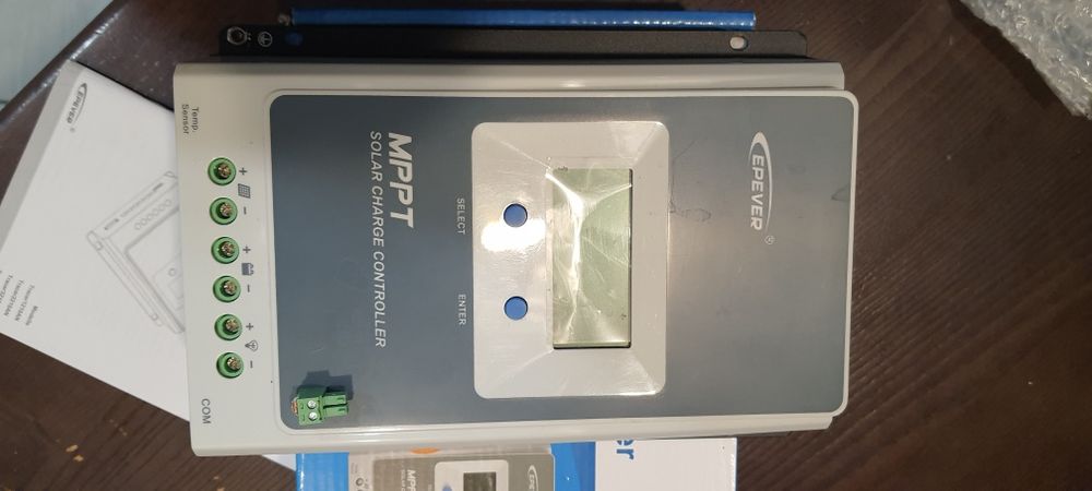 MPPT сонячний контролер заряду EPEVER 12/24v Tracer 3210AN