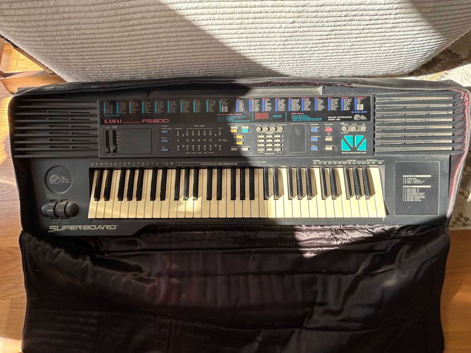 Teclado Kawai FS-800 Superboard — Vintage 80s (MIDI, Programável)