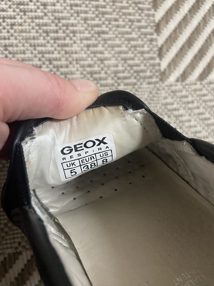Сліпони Geox 38 розмір