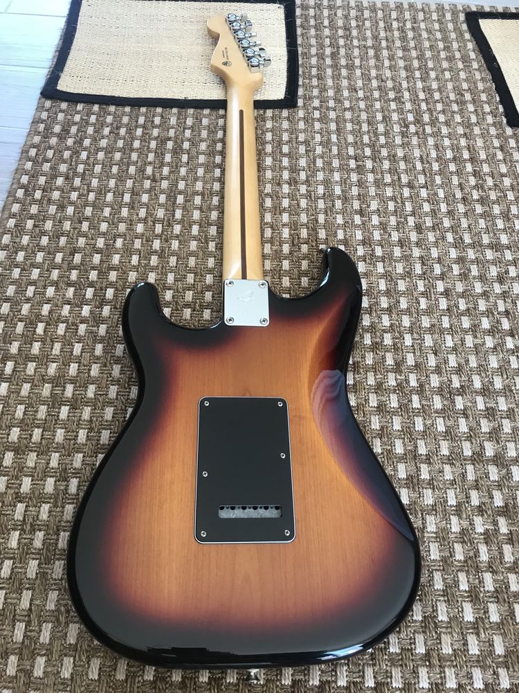Fender Stratocaster Player 75th Anniversary