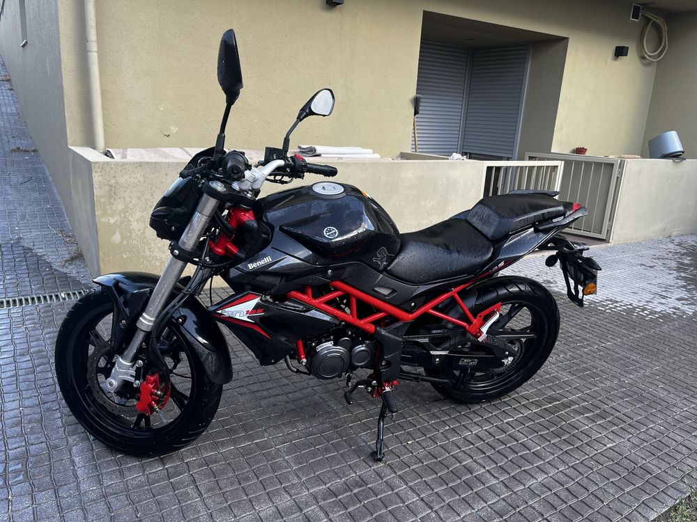 Mota Benelli BN 125 - Ótimo estado