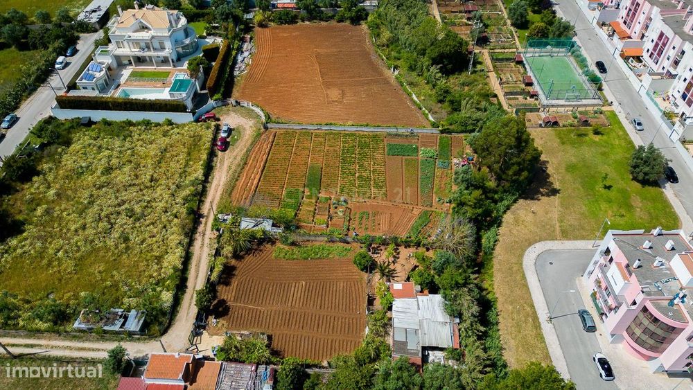 Terreno Urbano Vialonga | 2 534M2