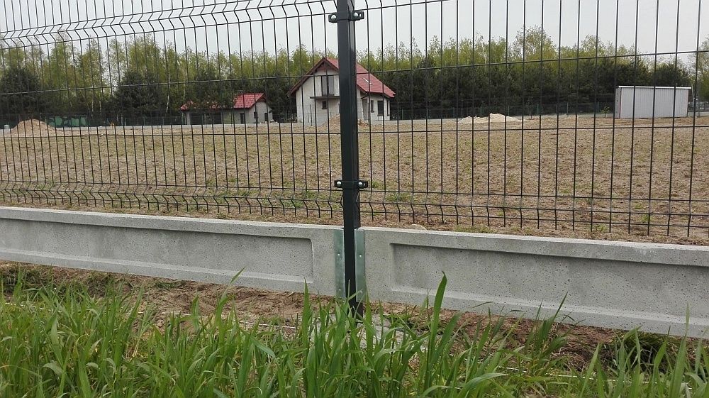 Podmurówka betonowa L 2,50 H 0,25