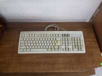 Klawiatura retro do komputera BTC model 5201