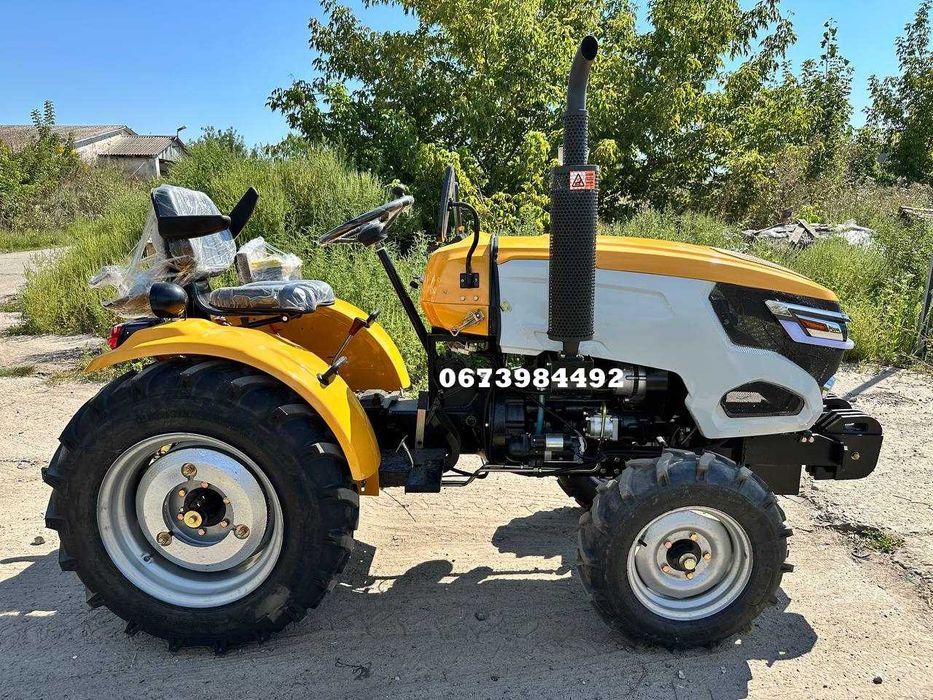 Мінітрактор Xingtai 240LX Триточкова навіска ВОМ 3 циліндра РОЗСТРОЧКА