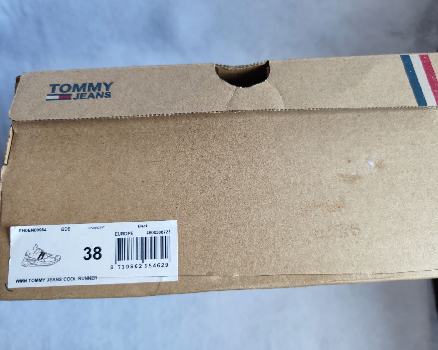 "Tommy Jeans Cool Runner " stylowe buty damskie długość 24 cm