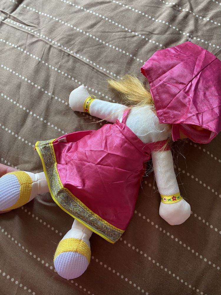 Маша Машенька із мультфільму мягусенька лялька