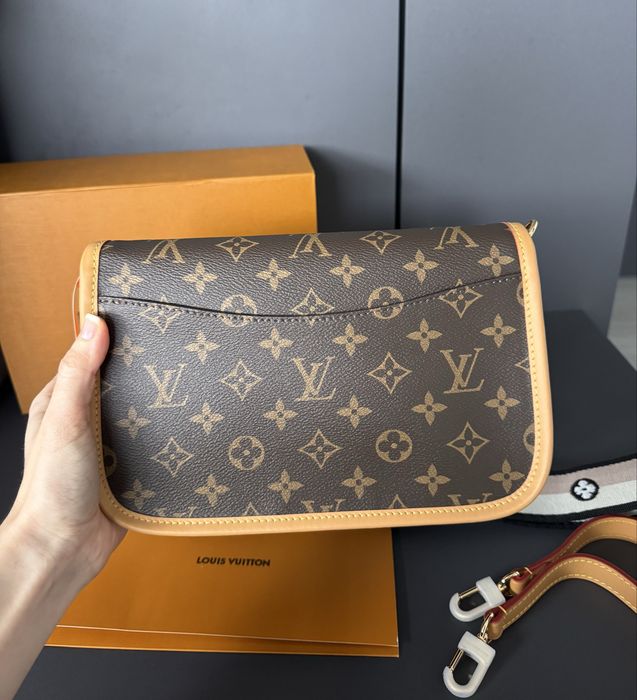 Сумка Louis Vuitton Diane Monogram повний комплект
