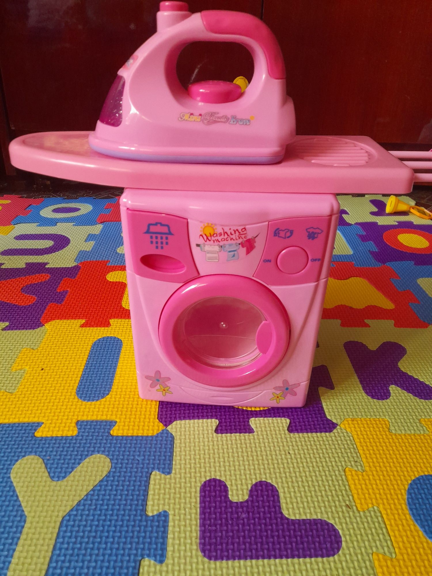 Игрушки детские. Одним лотом 230гр