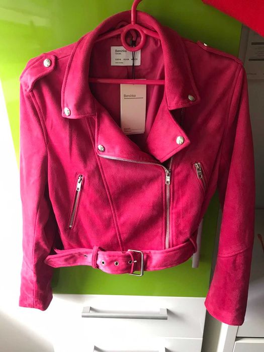 Куртка косуха Bershka рожева розмір EUR M
