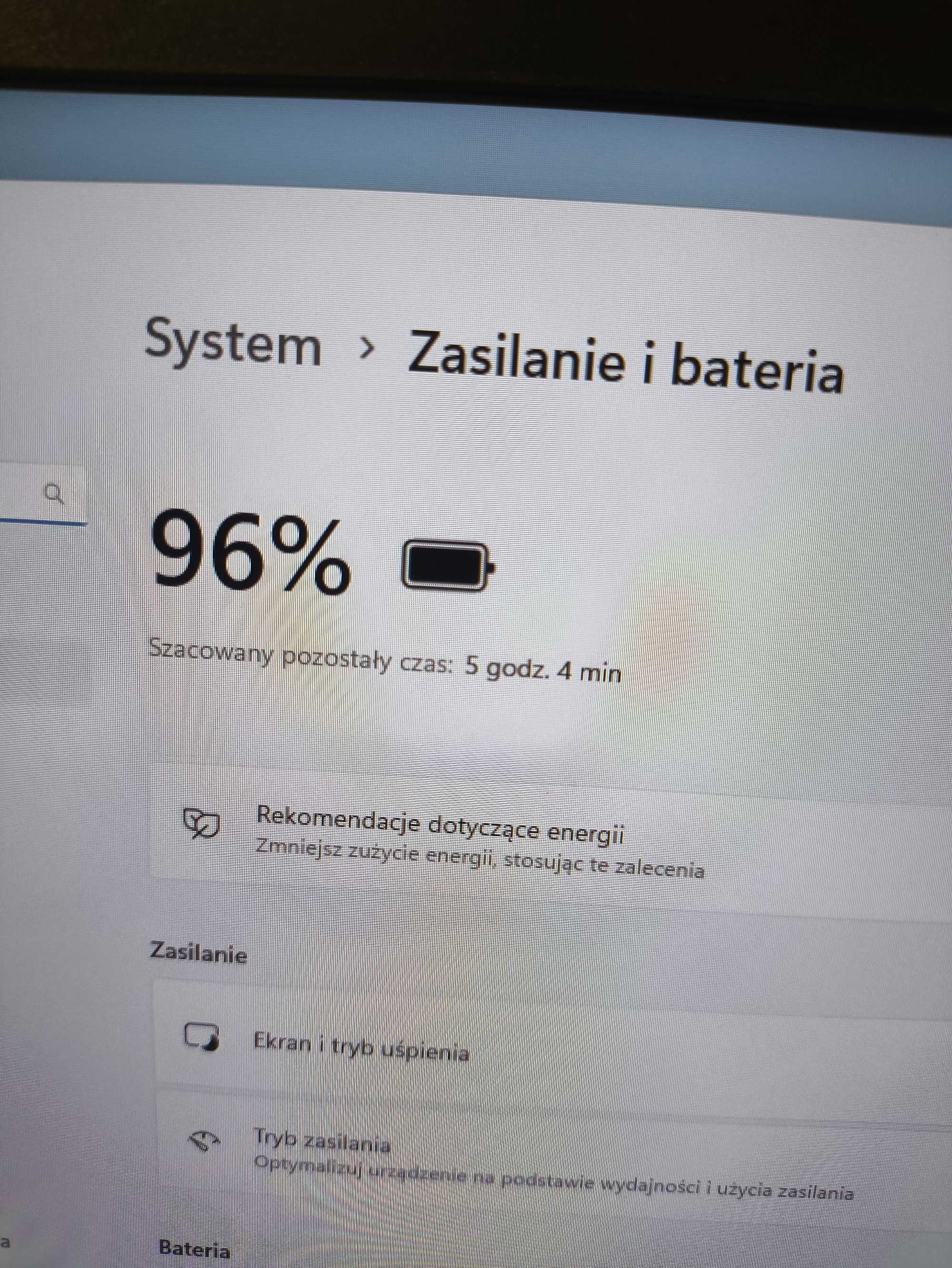 Biznesowy Dell - Intel i5, 16GB RAM DDR4, SSD NVMe, ekran FullHD, W11