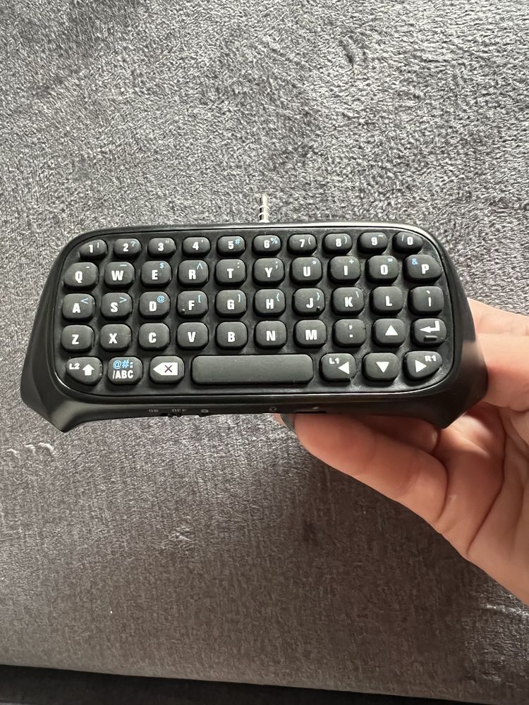 Klawiatura qwerty PS4