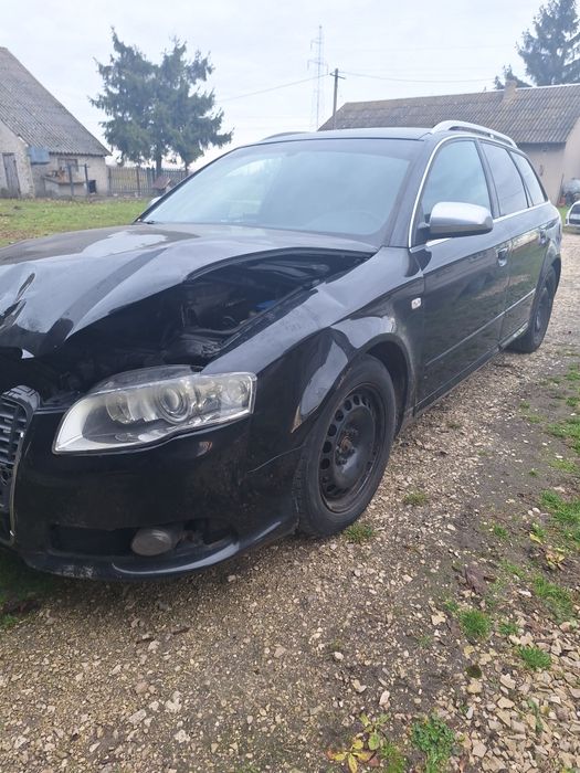 Samochód audi A4B7