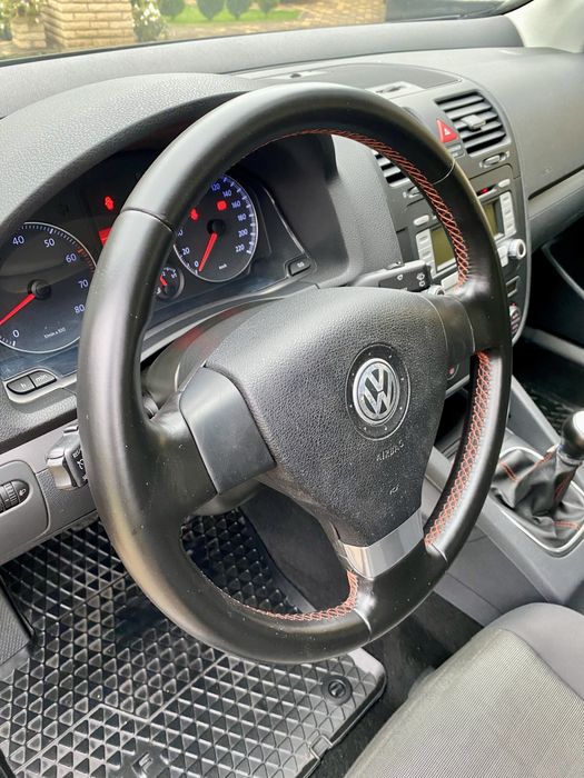 Volkswagen Golf5 GOAL 1.4mpi + газ 59 kw