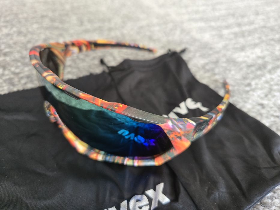 Okulary Uvex Sportowe Kolorowe Do Biegania Na Rower Polaryzacja z Etui