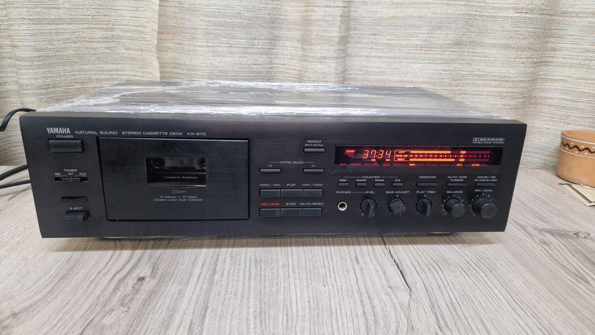 Стерео касетна дека Yamaha KX-670