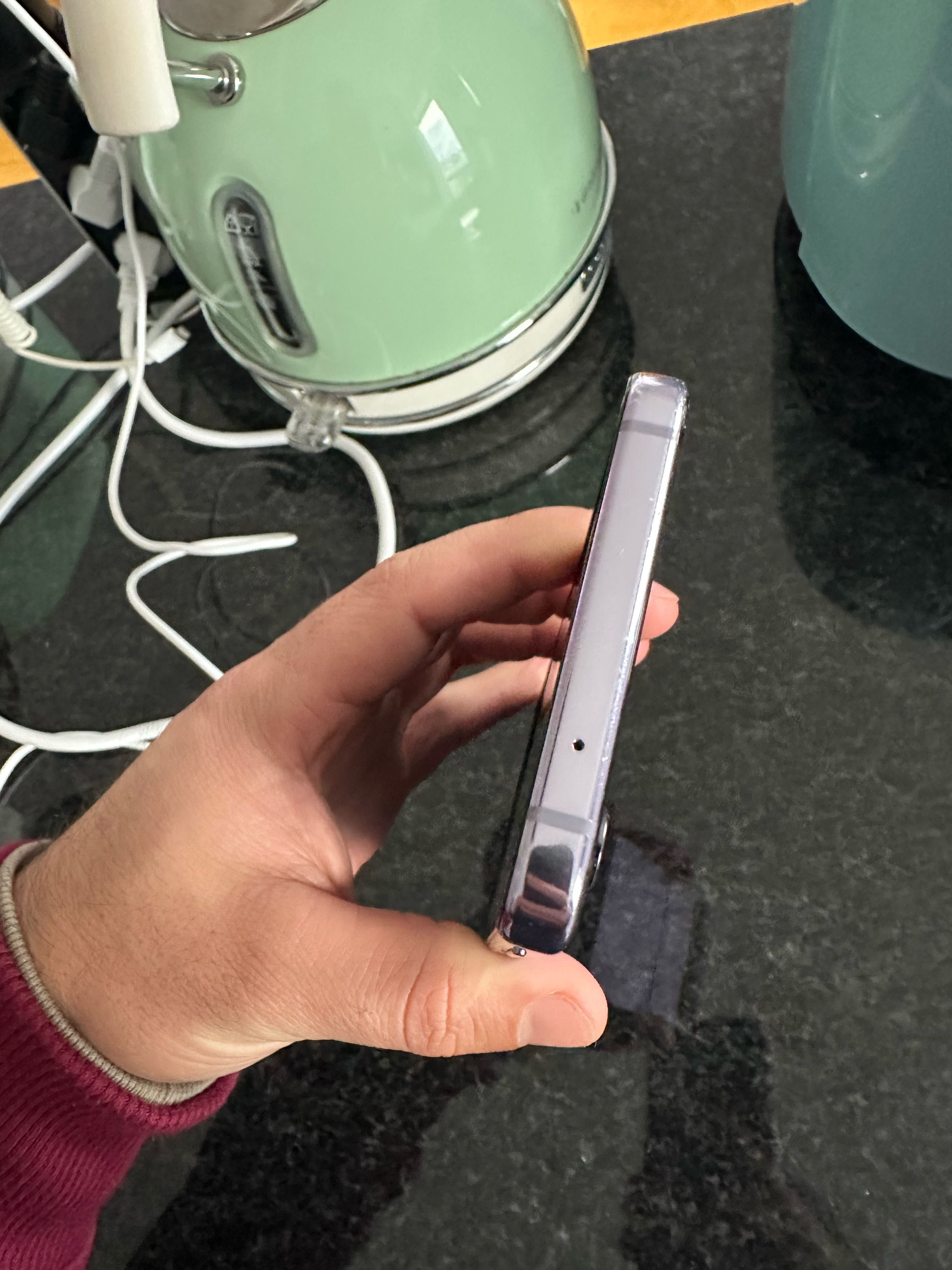 Samsung Zflip 4, usado cor Purple