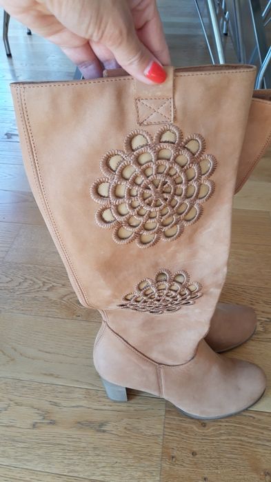 Kozaki nubuk rozm. 40 jesień