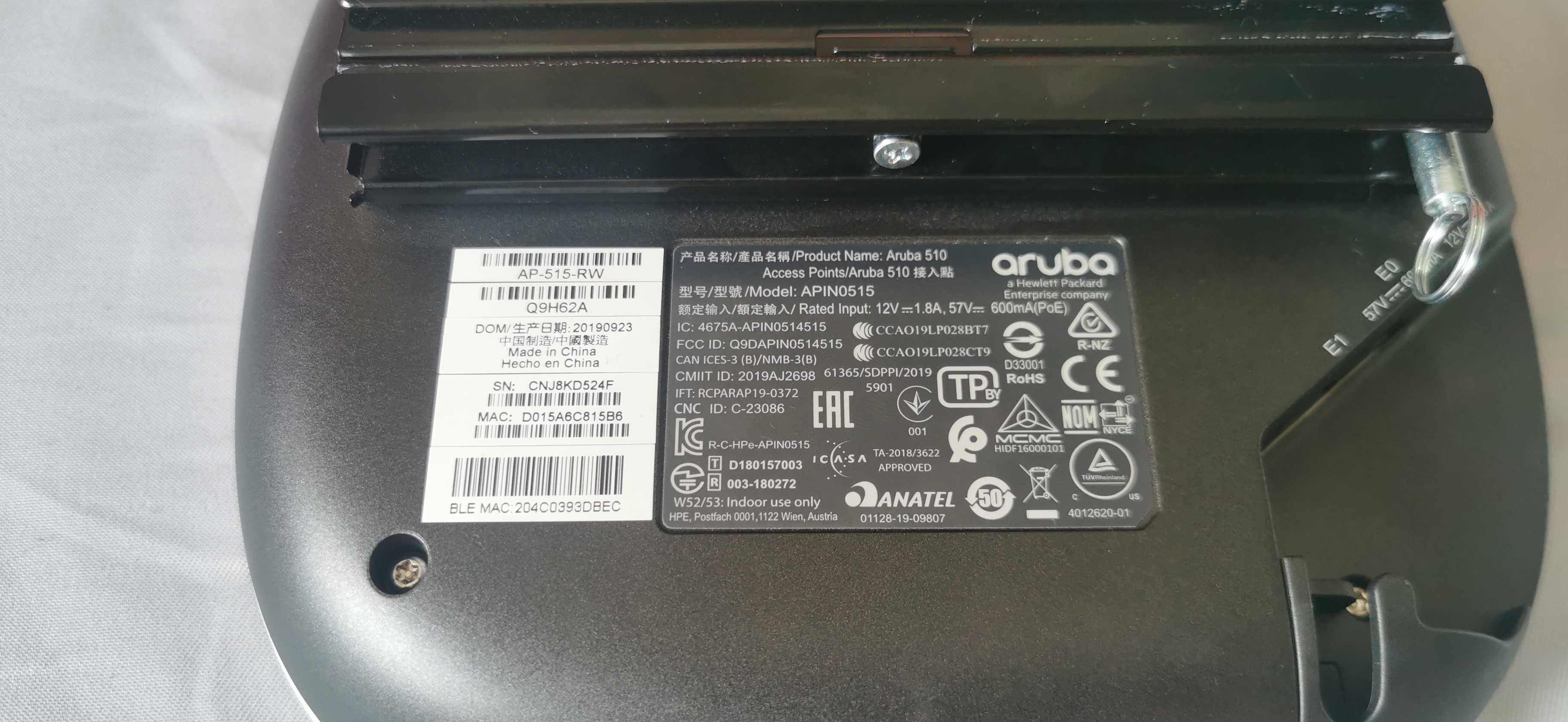 HP Aruba AP-515 (RW) punkt dostępowy WLAN