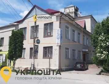 Центр,2 пов, 17.2 м2, проспект Незалежності, 2.