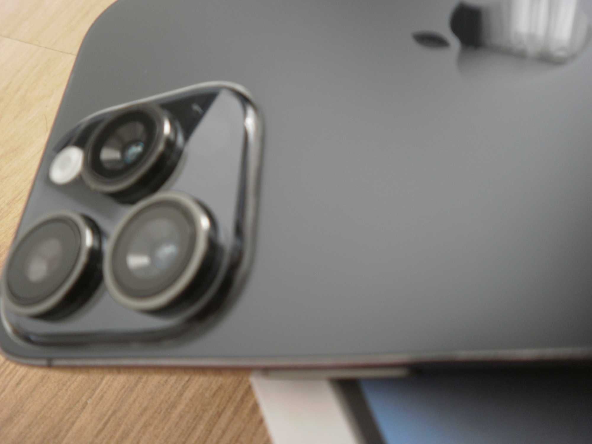 Продам IPHONE 15 PRO MAX \андройд\2сім\1Tb\