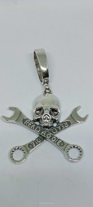 Srebrna zawieszka 14g. z czaszką HARLEV KLUCZE srebro próby 925